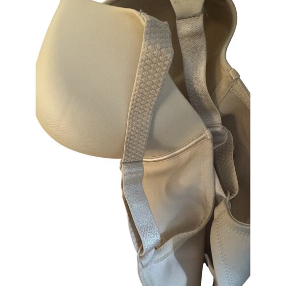 Vanity Fair Beauty Back Underwire Comfort Beige Padded Adjustable 76380 42D - Picture 6 of 7
